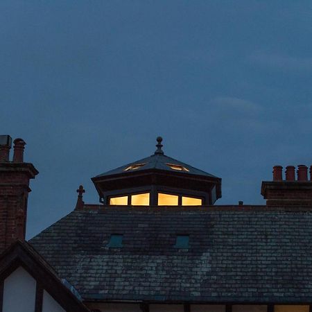 The Tower By Harrogate Serviced Apartments Buitenkant foto