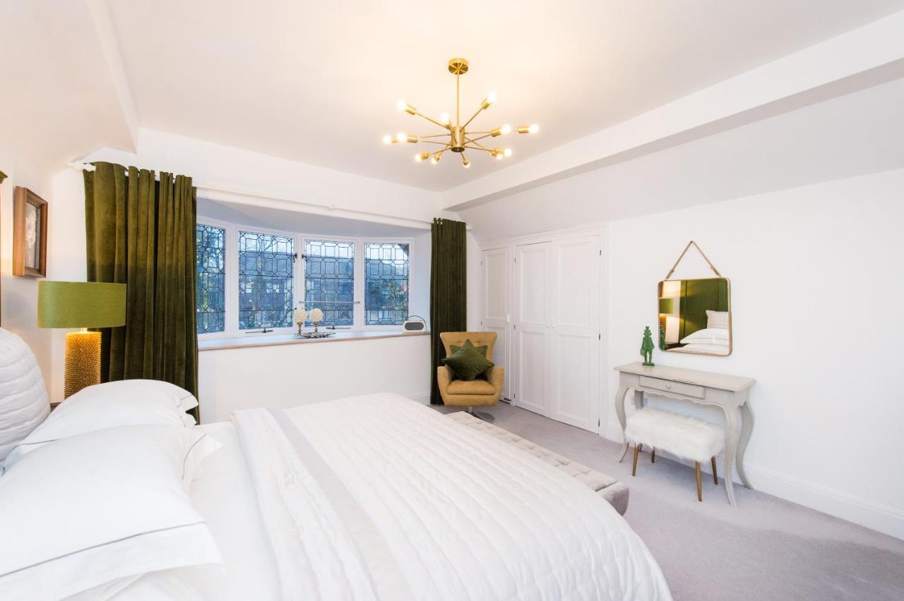 The Tower By Harrogate Serviced Apartments Buitenkant foto