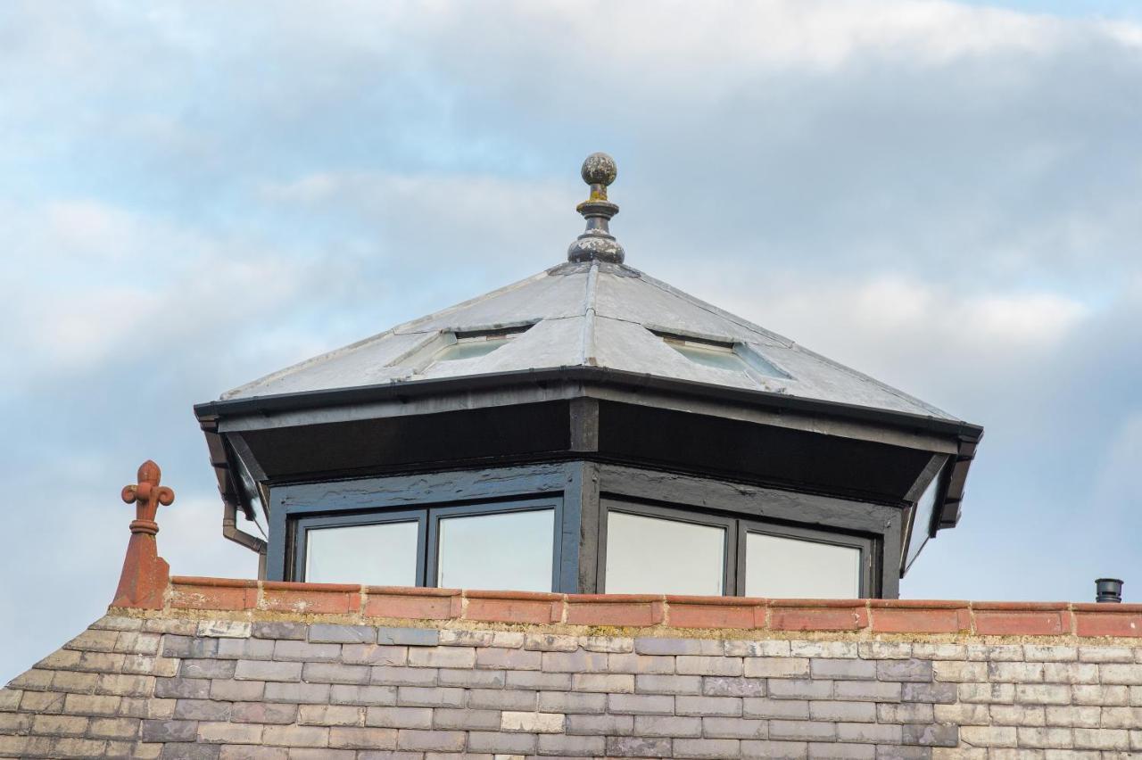 The Tower By Harrogate Serviced Apartments Buitenkant foto