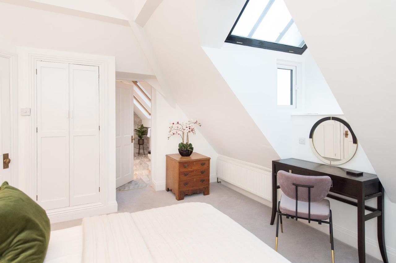 The Tower By Harrogate Serviced Apartments Buitenkant foto
