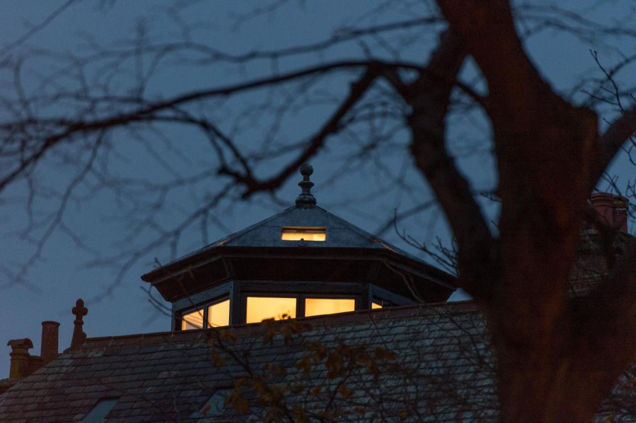 The Tower By Harrogate Serviced Apartments Buitenkant foto
