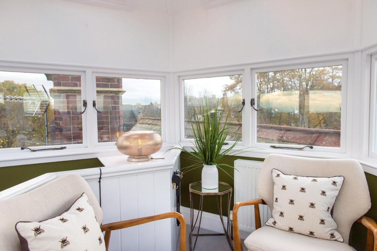 The Tower By Harrogate Serviced Apartments Buitenkant foto