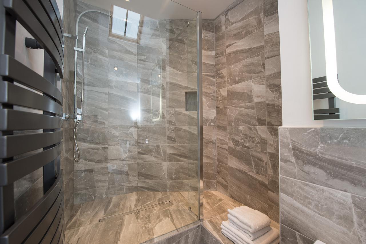 The Tower By Harrogate Serviced Apartments Buitenkant foto